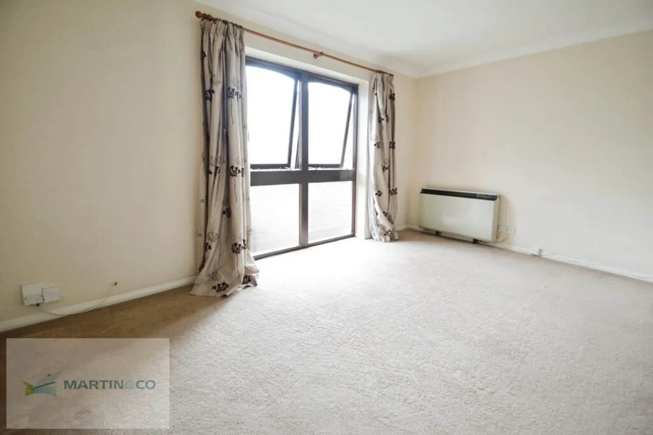 Addlestone, photo 5
