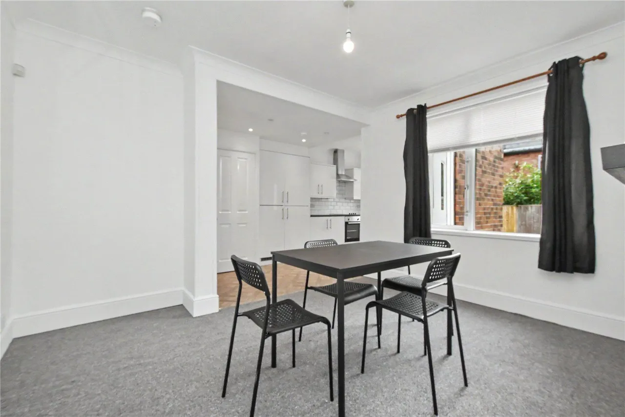 Ash Crescent, Leeds, LS6, photo 4