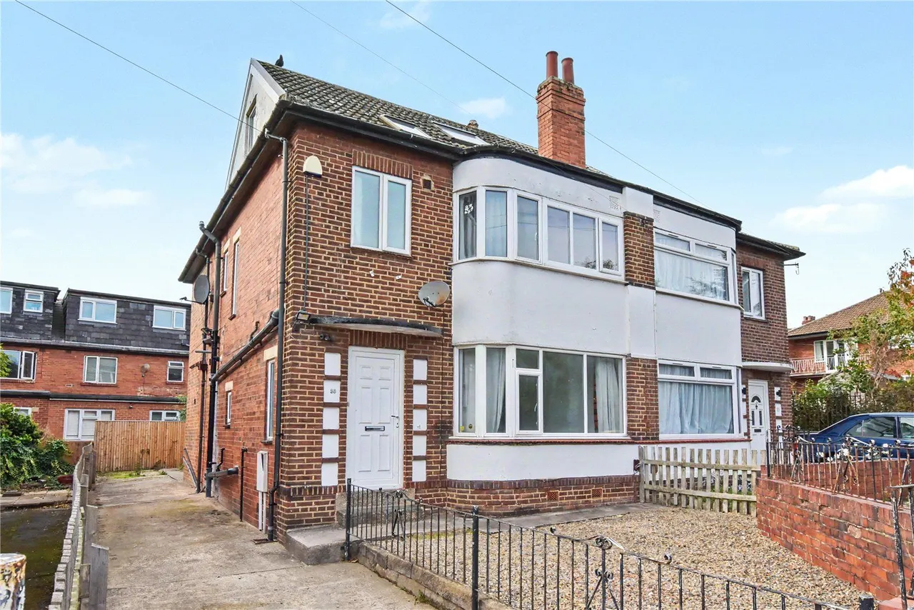 4 bed house for sale, Ash Crescent, Leeds, LS6