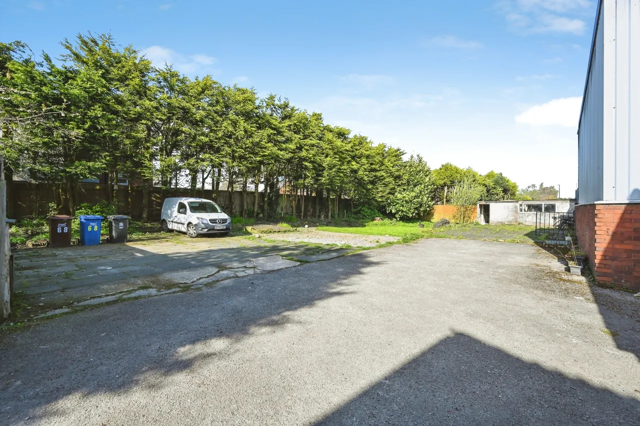School Lane, Standish, WN6, photo 27