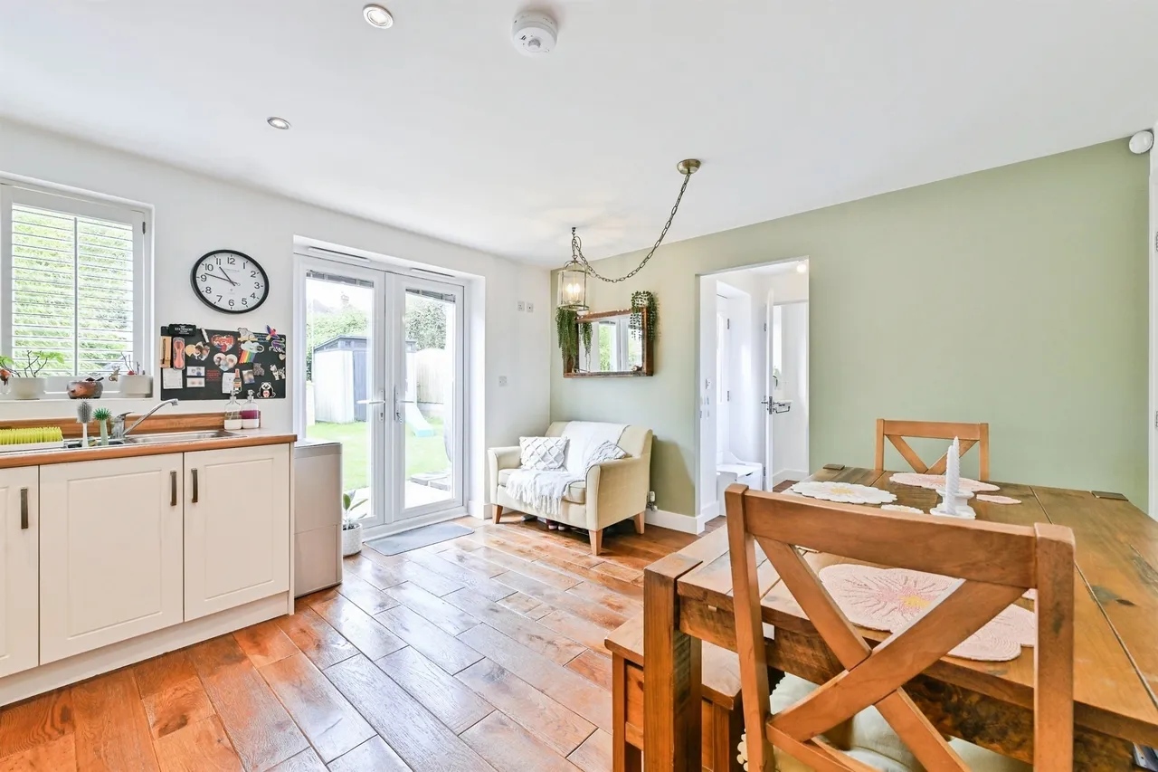 The Hay Fields, Rainworth, NG21, photo 9