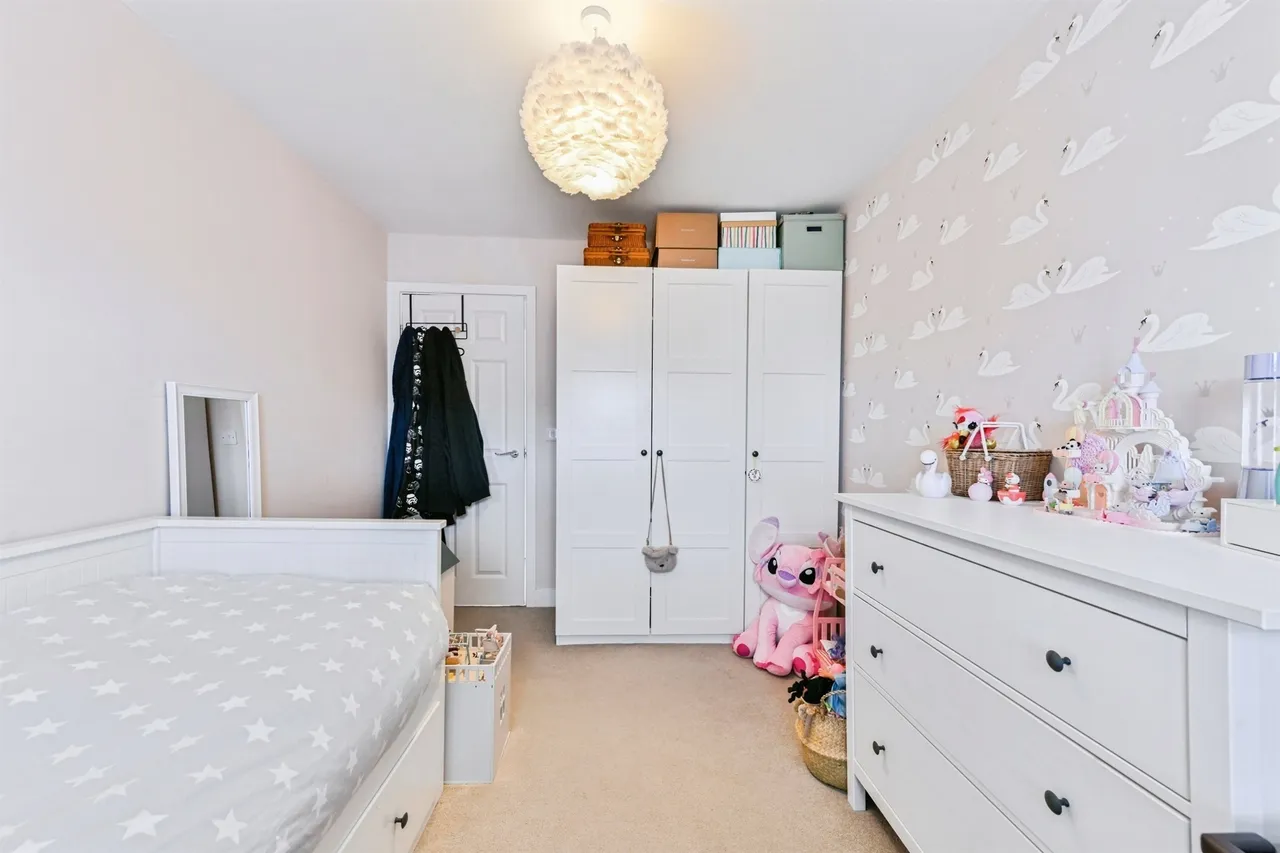 The Hay Fields, Rainworth, NG21, photo 18