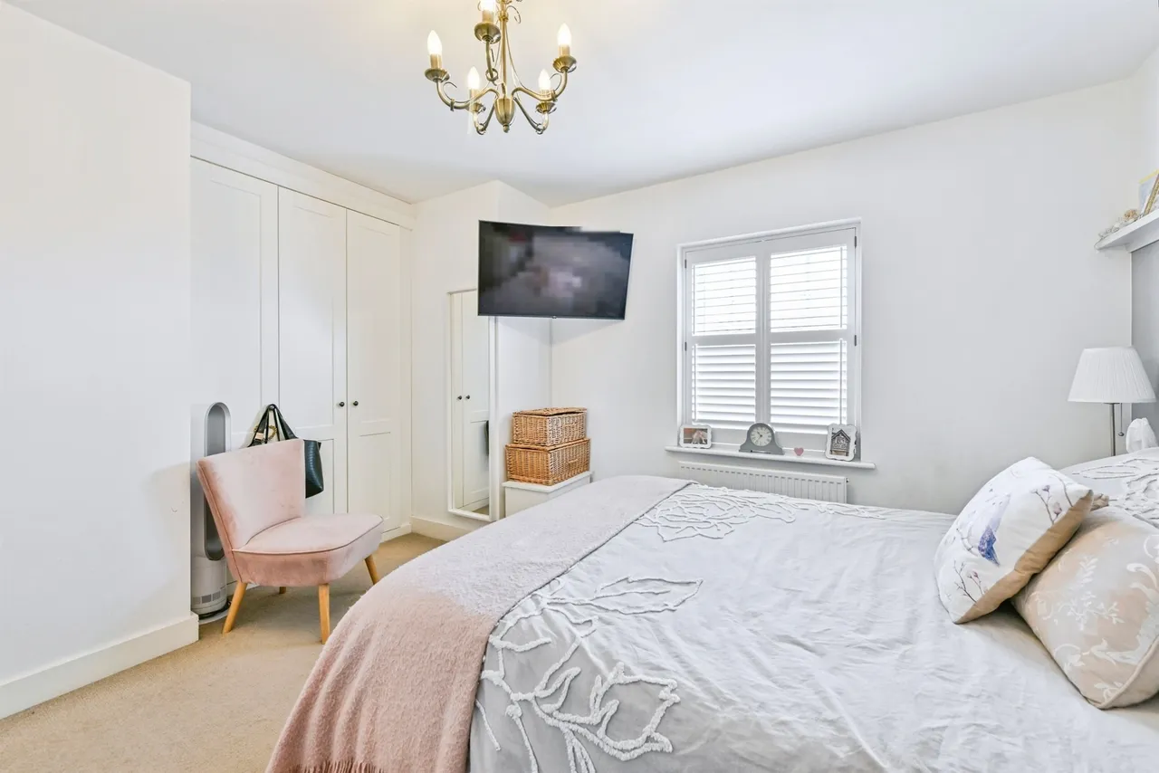 The Hay Fields, Rainworth, NG21, photo 12