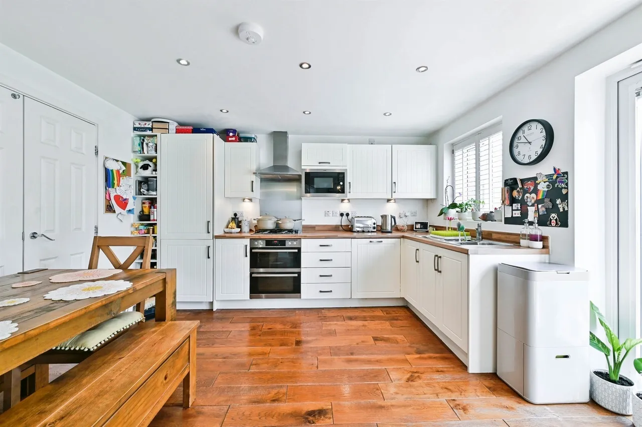 The Hay Fields, Rainworth, NG21, photo 6