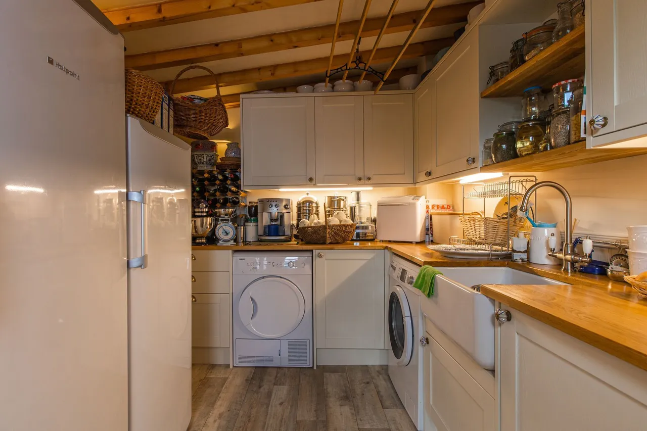Detached Victorian Home in Dereham, photo 9