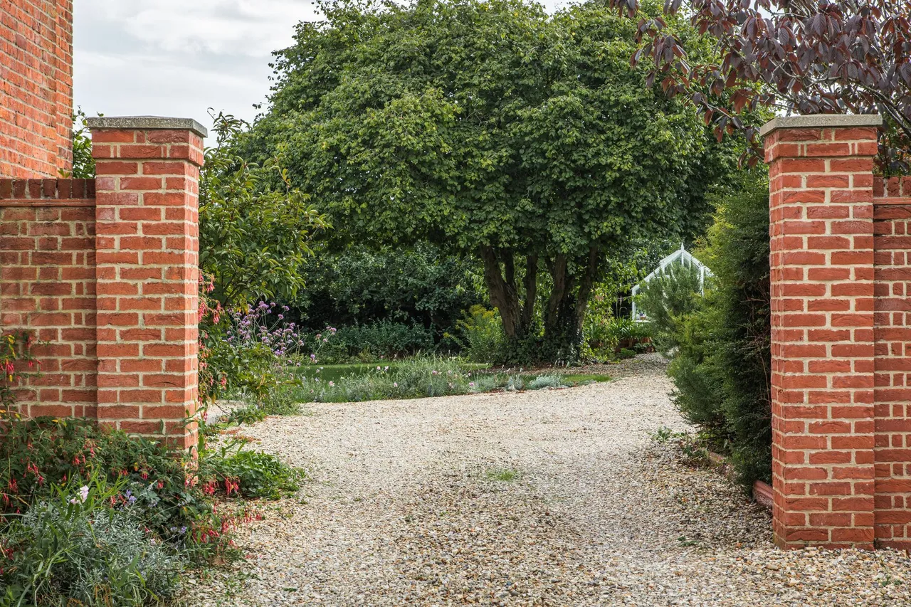 Detached Victorian Home in Dereham, photo 18