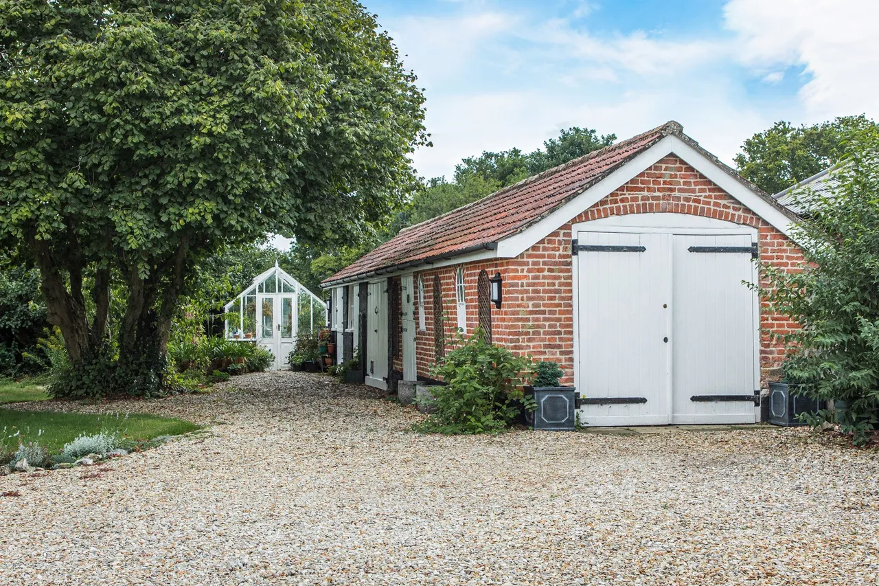 Detached Victorian Home in Dereham, photo 4