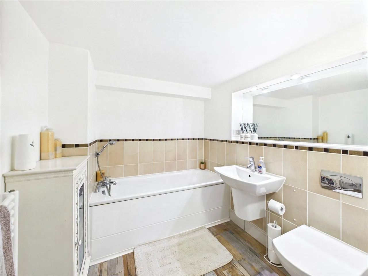 High Street, Mistley, CO11, photo 8
