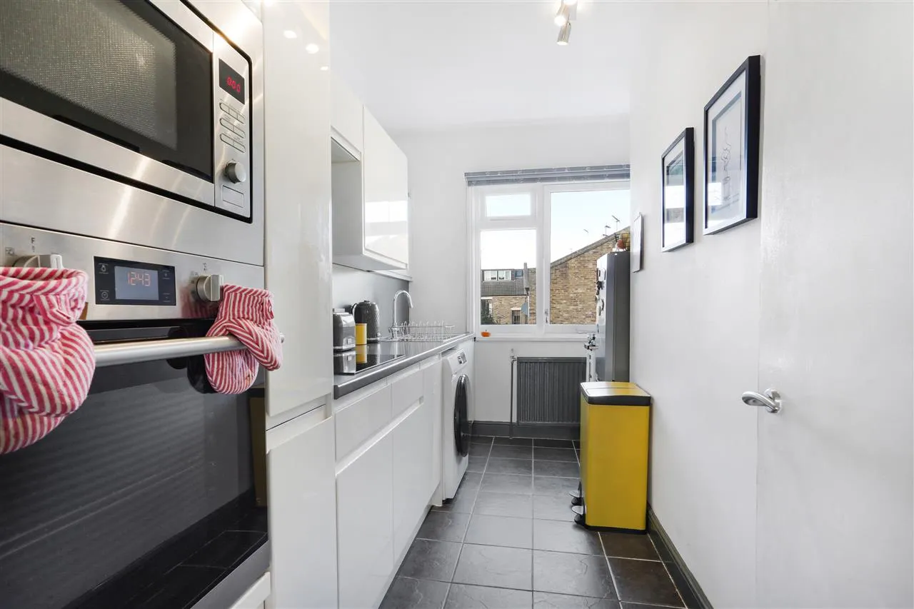 Arthur Road, London, photo 8
