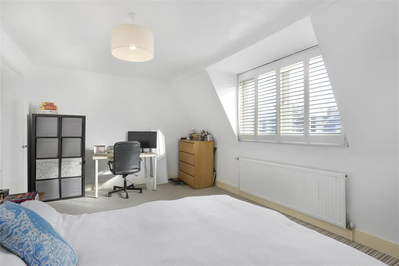 Arthur Road, London, photo 10