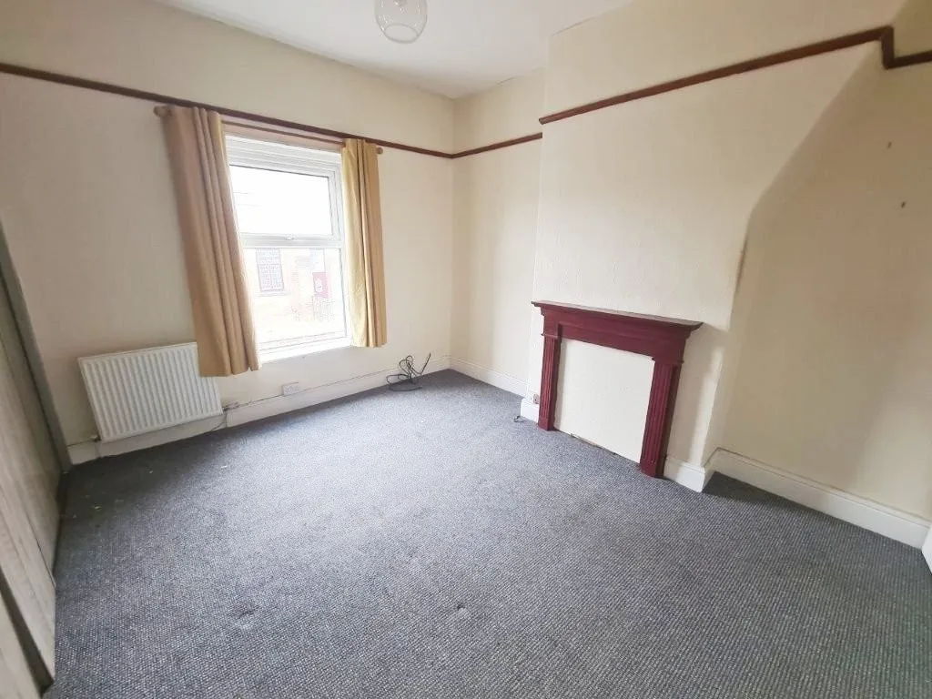 Newton Street, Droylsden, M43, photo 8
