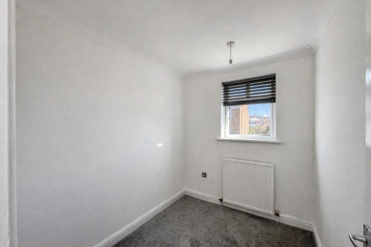 Church Green, Wath-upon-Dearne, S63, photo 15