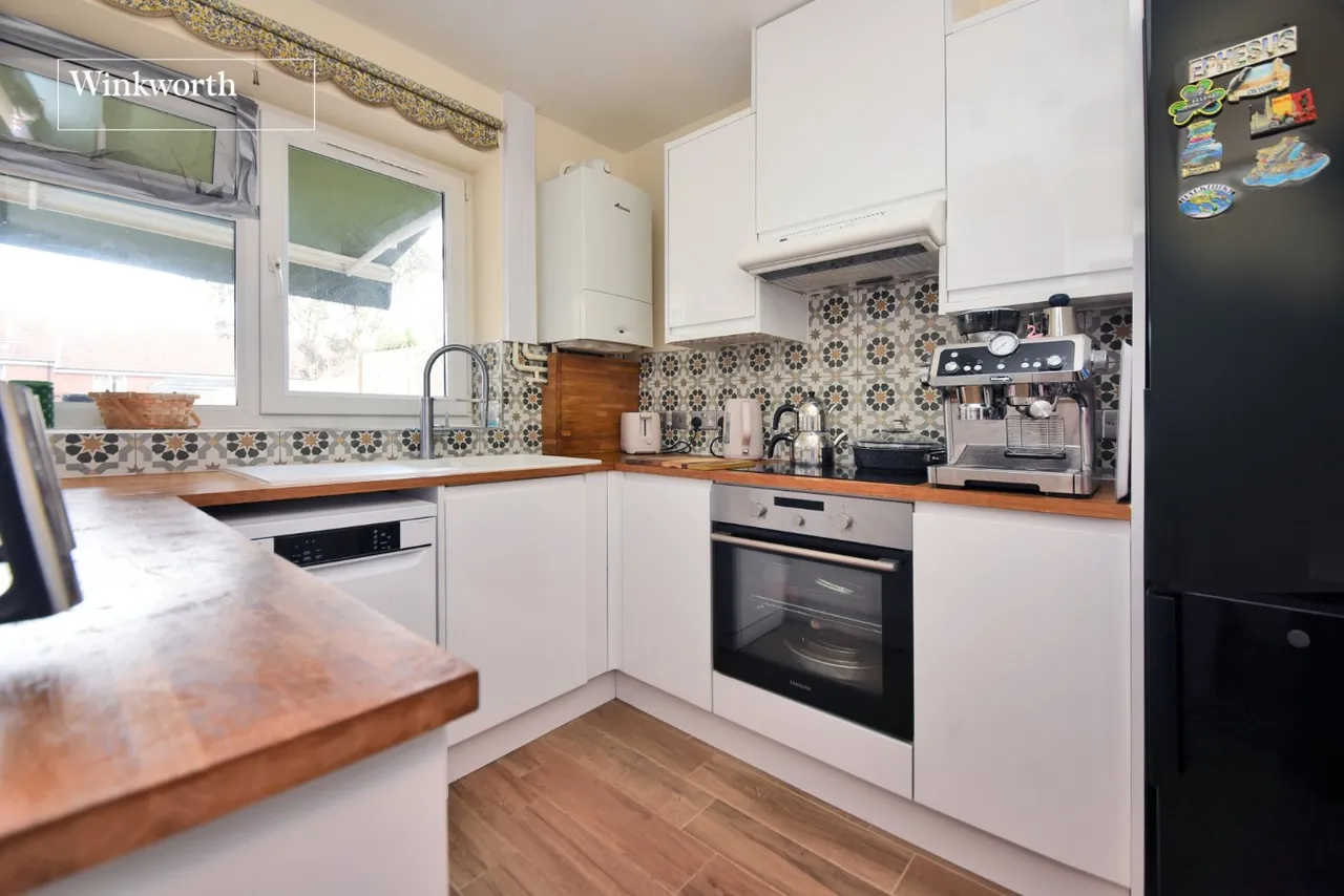 Peterborough Road, Carshalton, SM5, photo 2