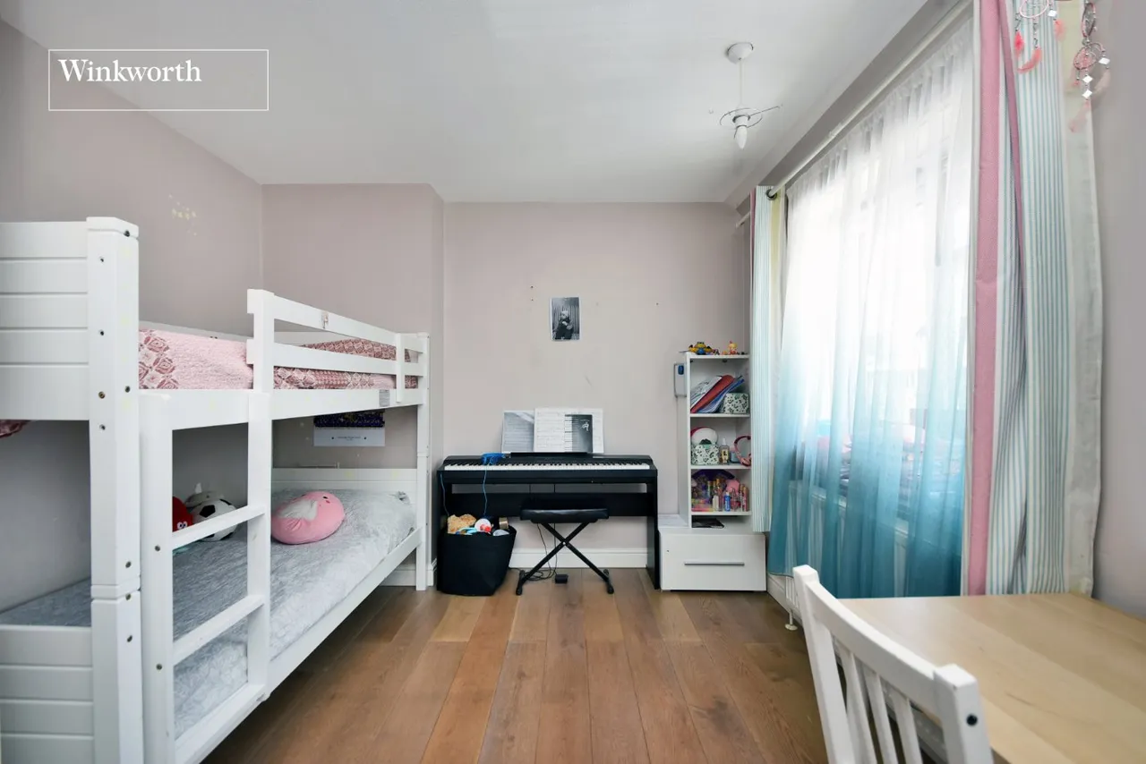 Peterborough Road, Carshalton, SM5, photo 10