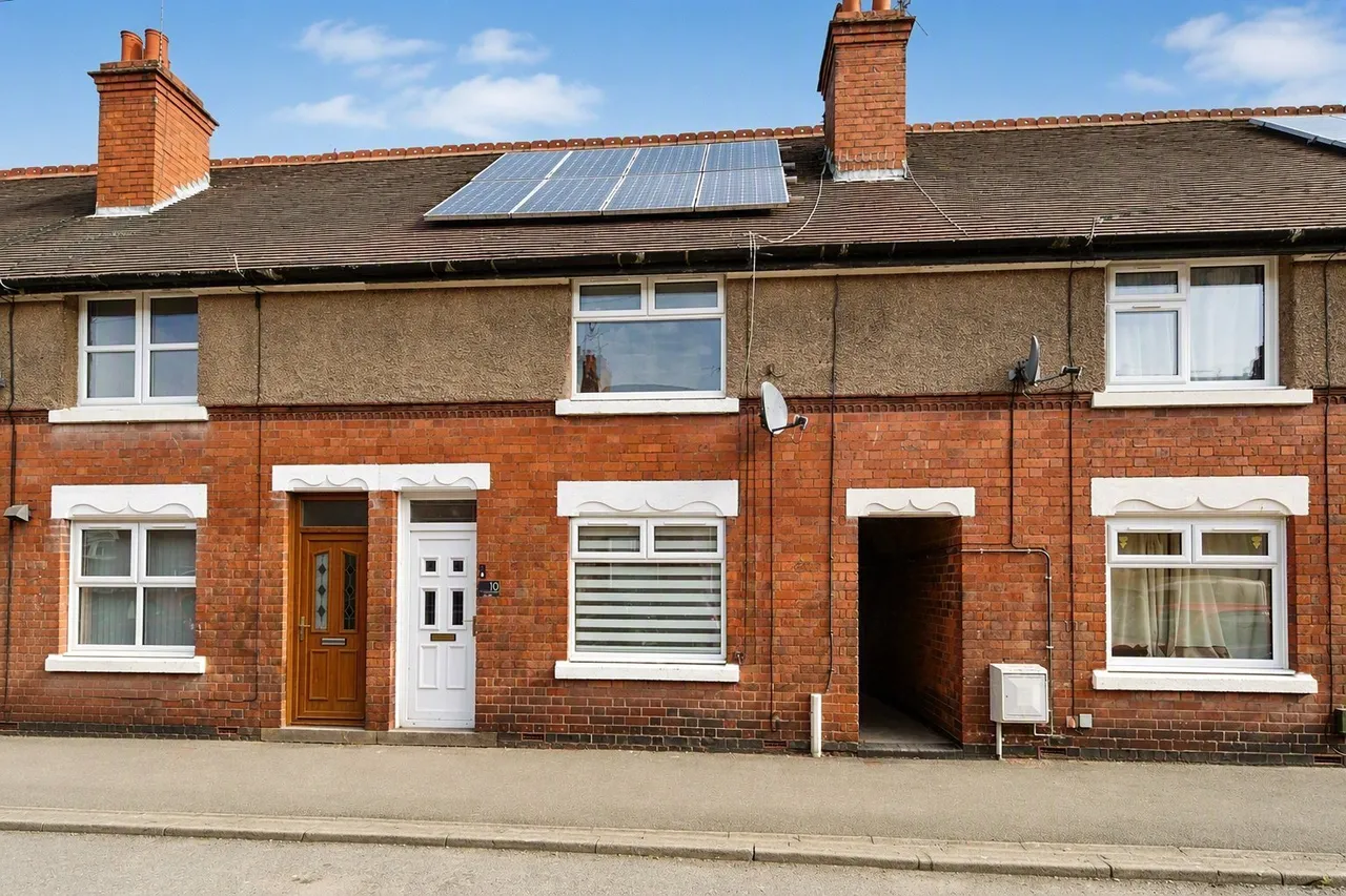 2 bed house for sale — Stanley Road, Atherstone, Warwickshire, CV9