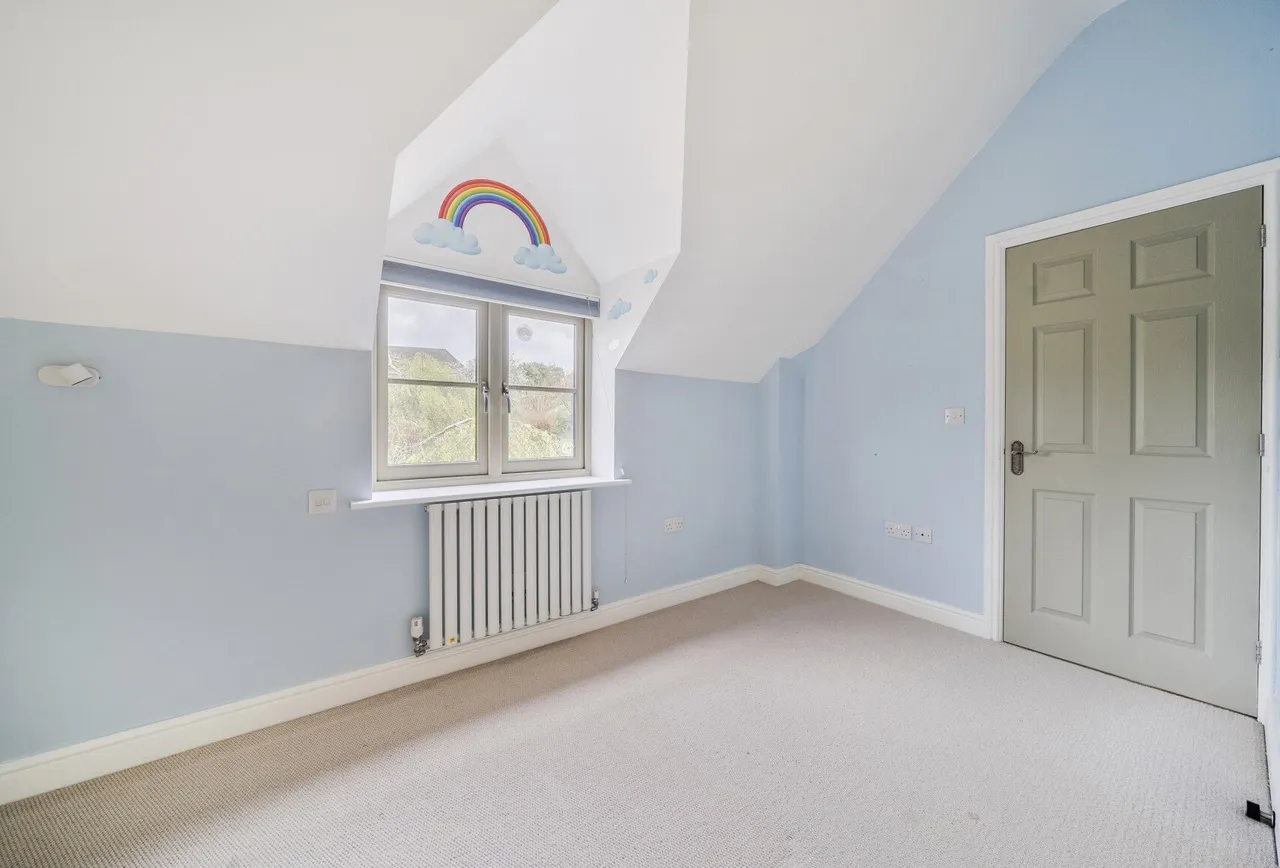 High Street, Gloucestershire, Avening, GL8 8LU, photo 10