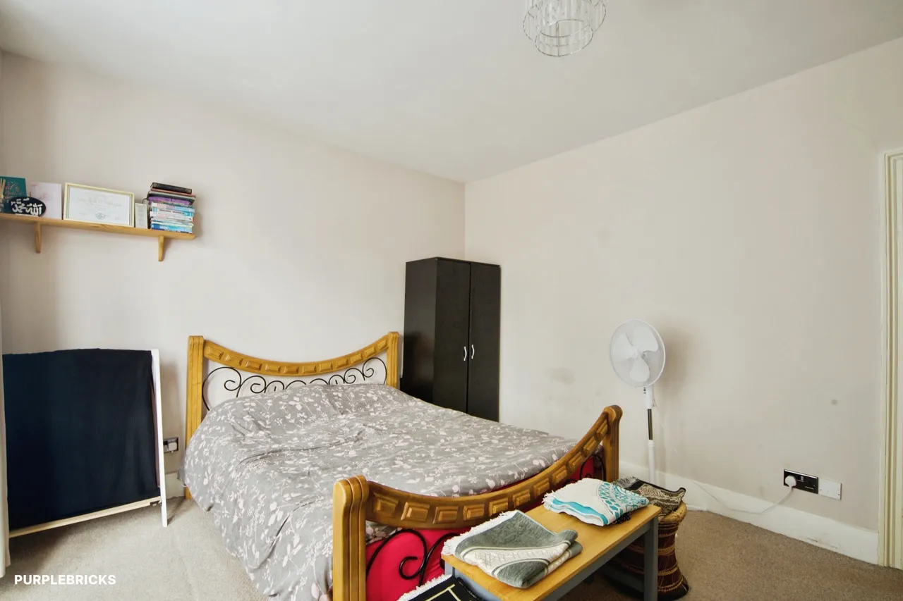 Sherrard Road, London, E7, photo 15