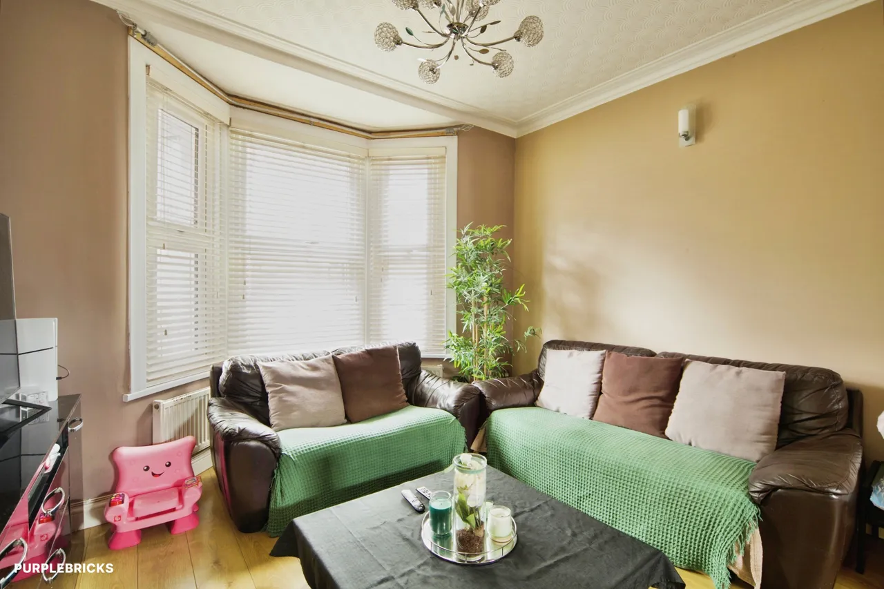 Sherrard Road, London, E7, photo 29