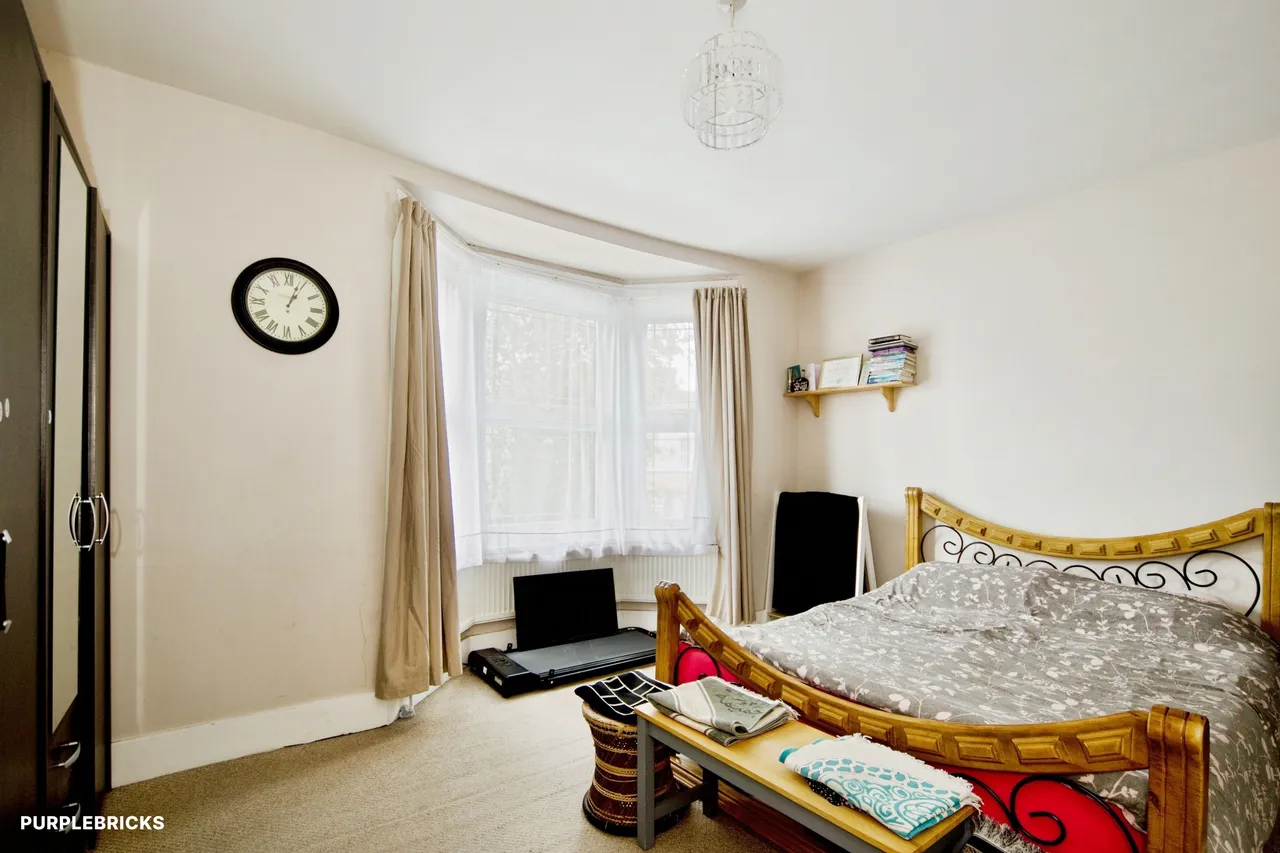 Sherrard Road, London, E7, photo 24