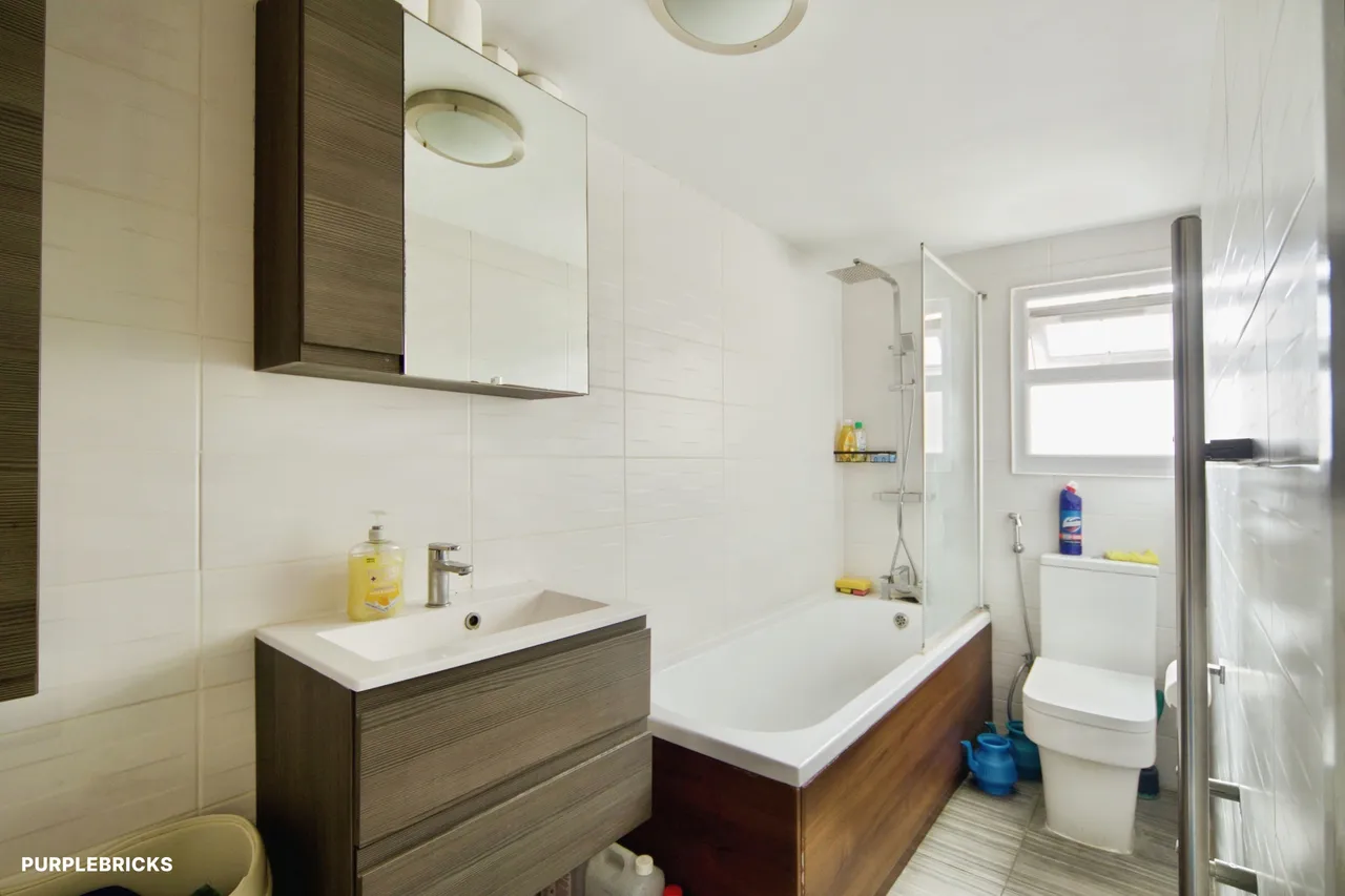 Sherrard Road, London, E7, photo 5