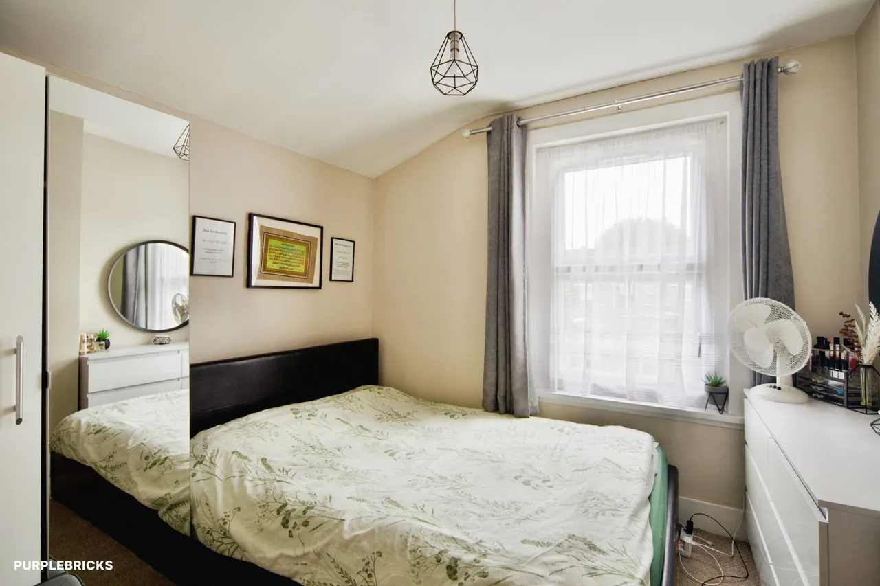 Sherrard Road, London, E7, photo 26