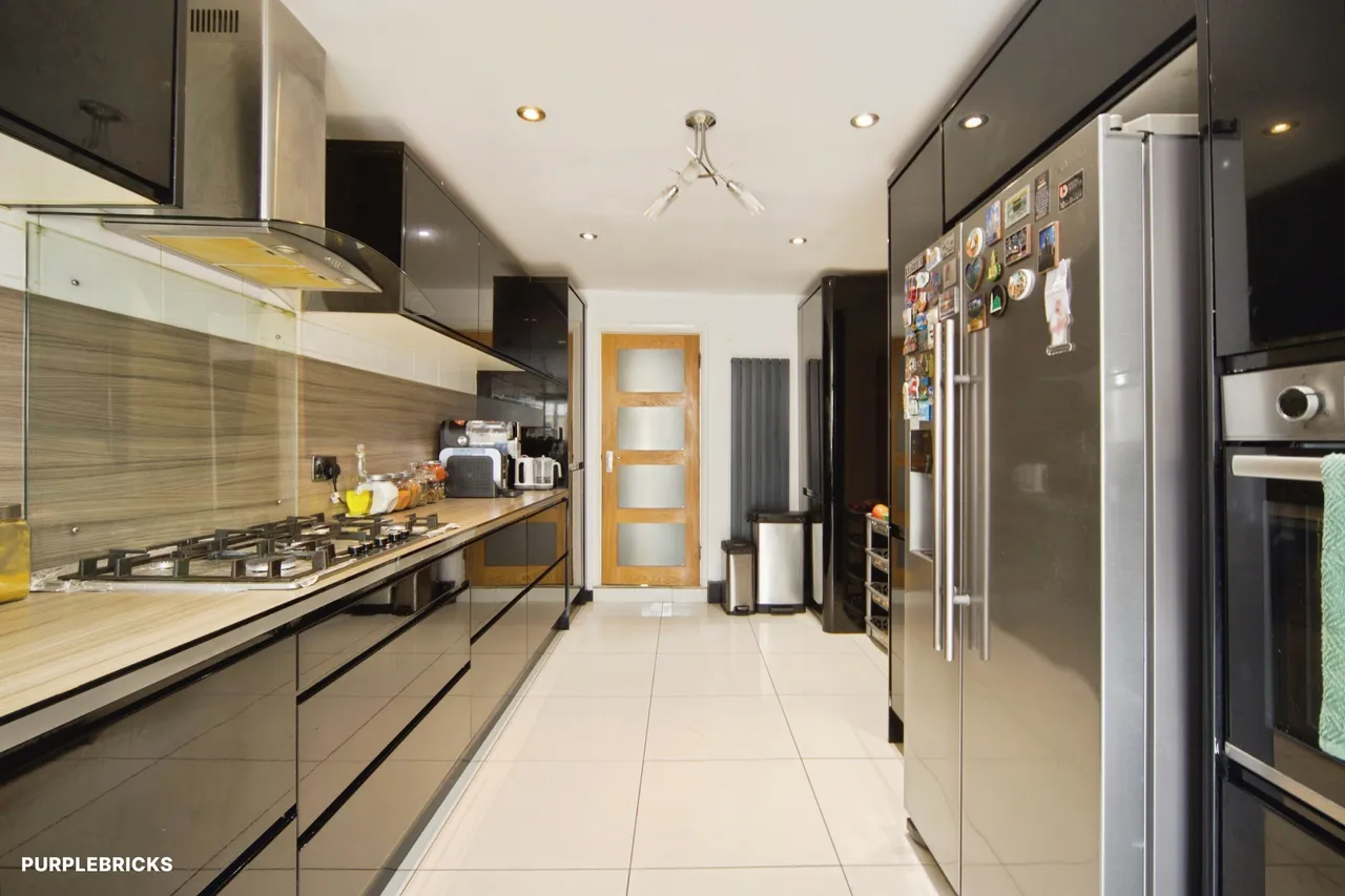 Sherrard Road, London, E7, photo 20