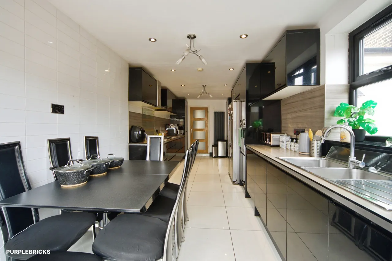 Sherrard Road, London, E7, photo 16