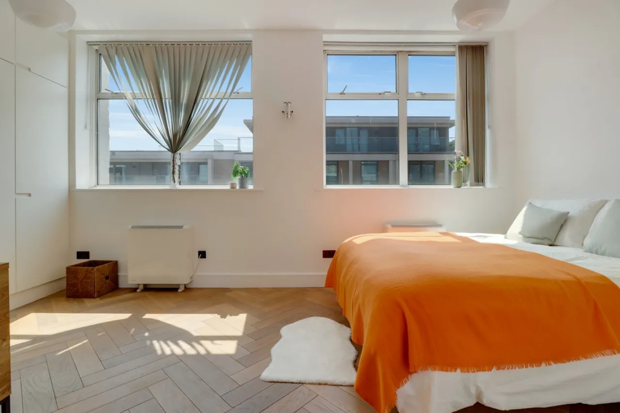 Goswell Road, Islington, photo 12