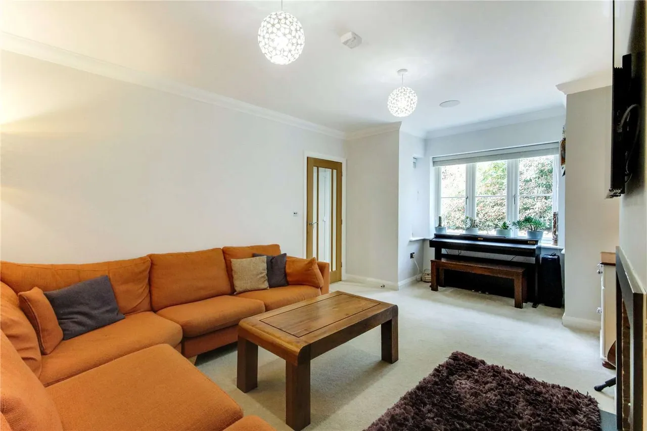 Dads Hill, Cross in Hand, Heathfield, East Sussex, TN21 0SY, photo 6
