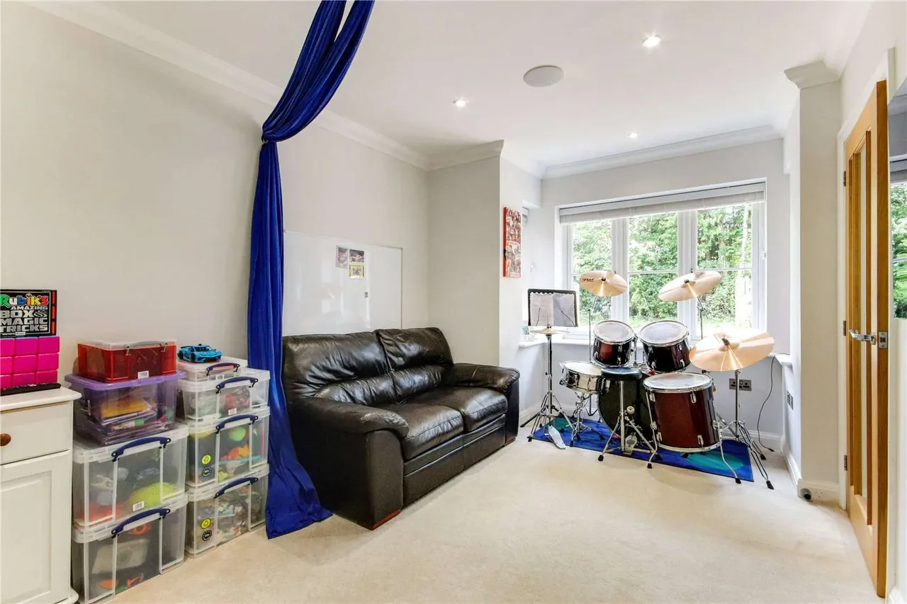 Dads Hill, Cross in Hand, Heathfield, East Sussex, TN21 0SY, photo 8