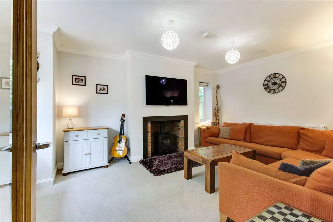 Dads Hill, Cross in Hand, Heathfield, East Sussex, TN21 0SY, photo 5