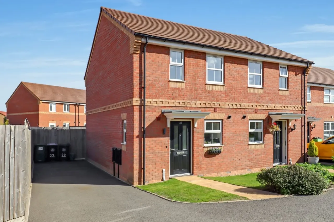 2 bed house for sale, Blenheim Close, Southam, CV47