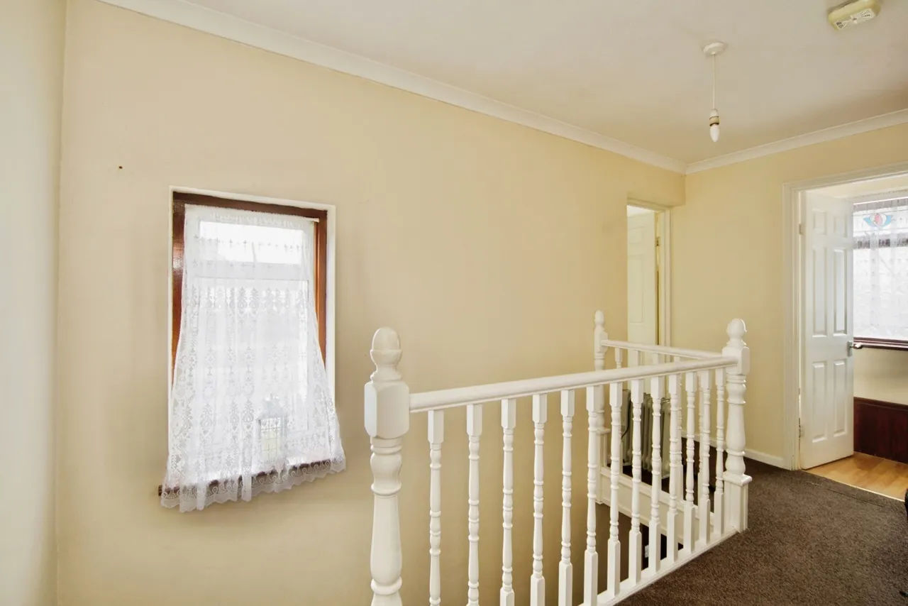 Sheppey Road, Dagenham, Essex, RM9, photo 19