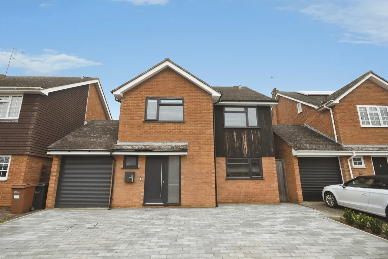 4 bed house for sale, Valletta Close, Chelmsford, CM1