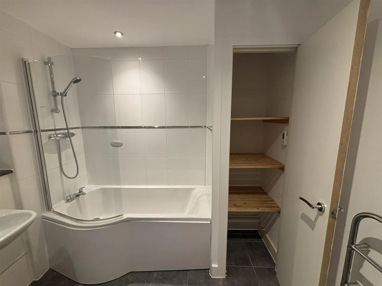 Wilmslow Road, East Didsbury, M20, photo 12