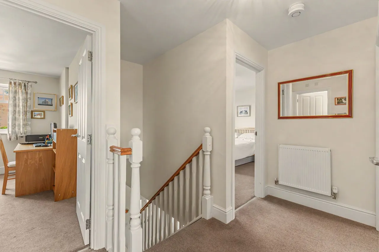 Llewellyn Close, Fladbury, WR10, photo 25