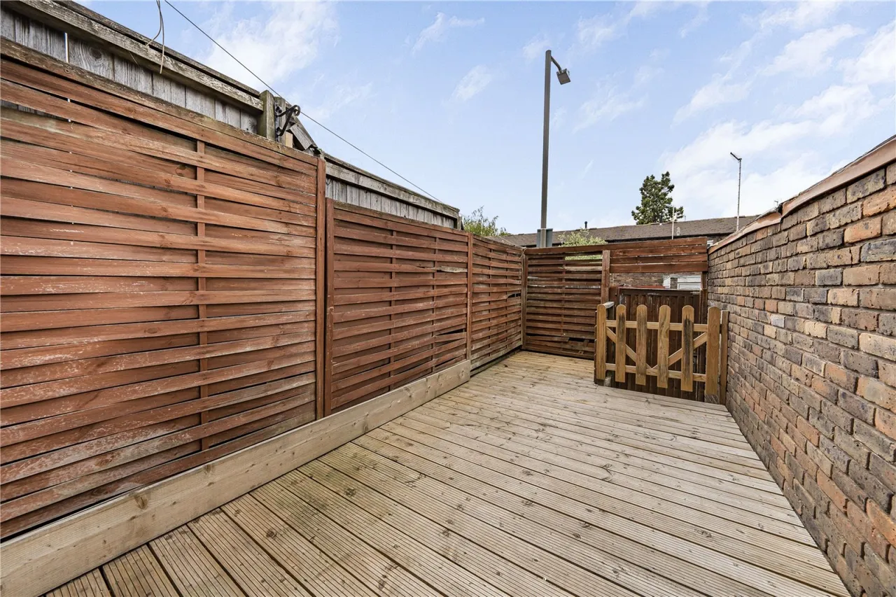 Arabella Drive, Barnes, photo 12