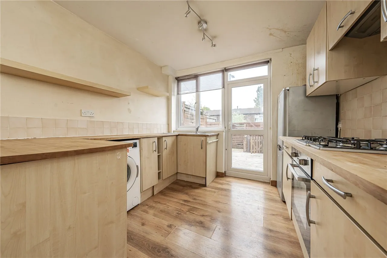 Arabella Drive, Barnes, photo 3