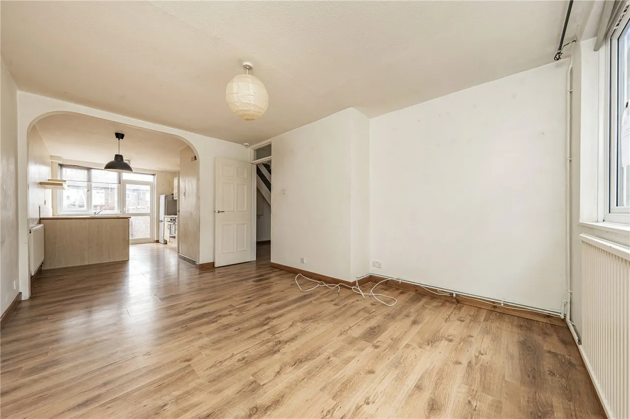 Arabella Drive, Barnes, photo 6