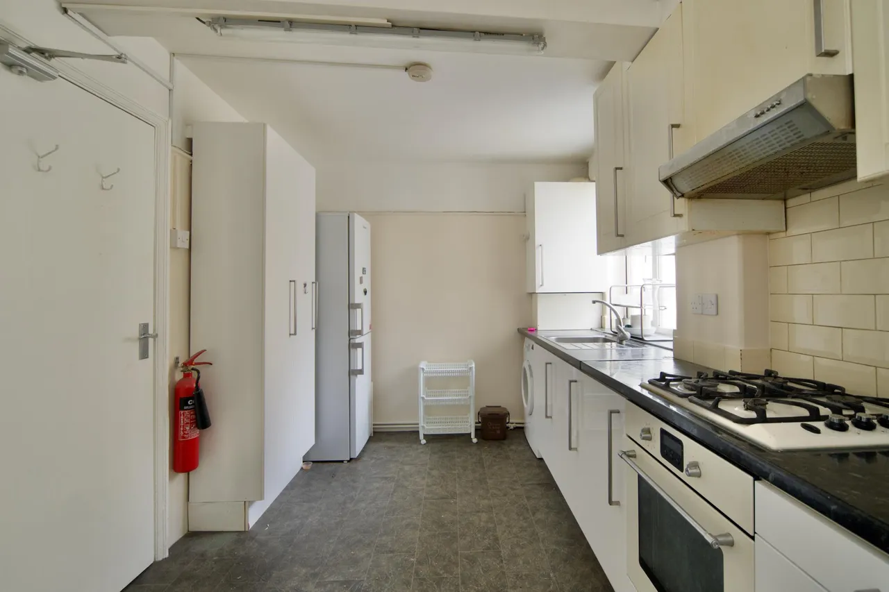 Cheyne Close, London, NW4, photo 3
