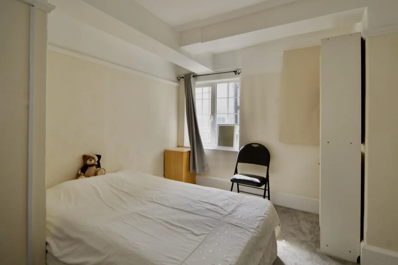 Cheyne Close, London, NW4, photo 9