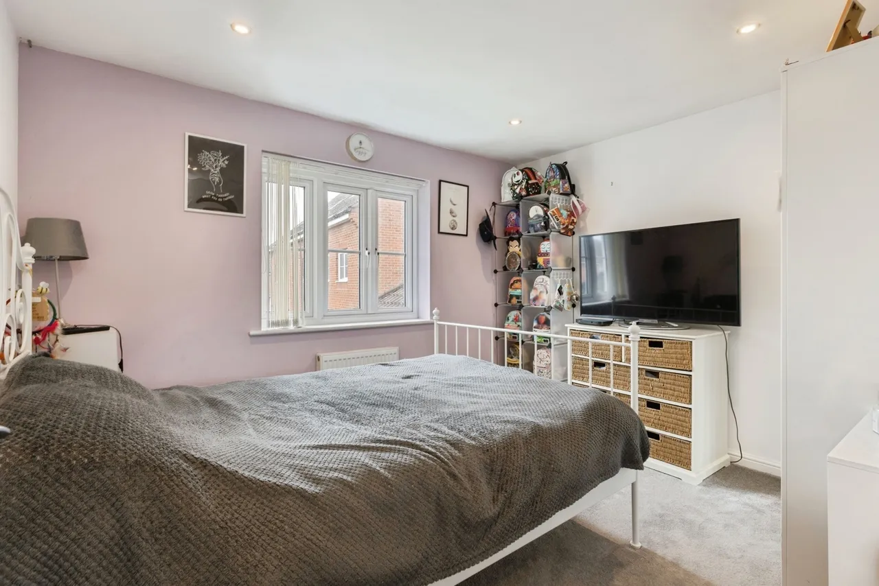 Stirling Road, Carbrooke, Thetford, Norfolk, IP25, photo 18