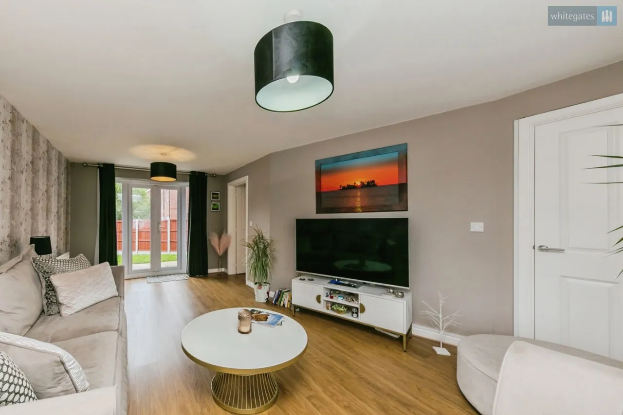 Maureen Campbell Drive, Weston, CW2, photo 5