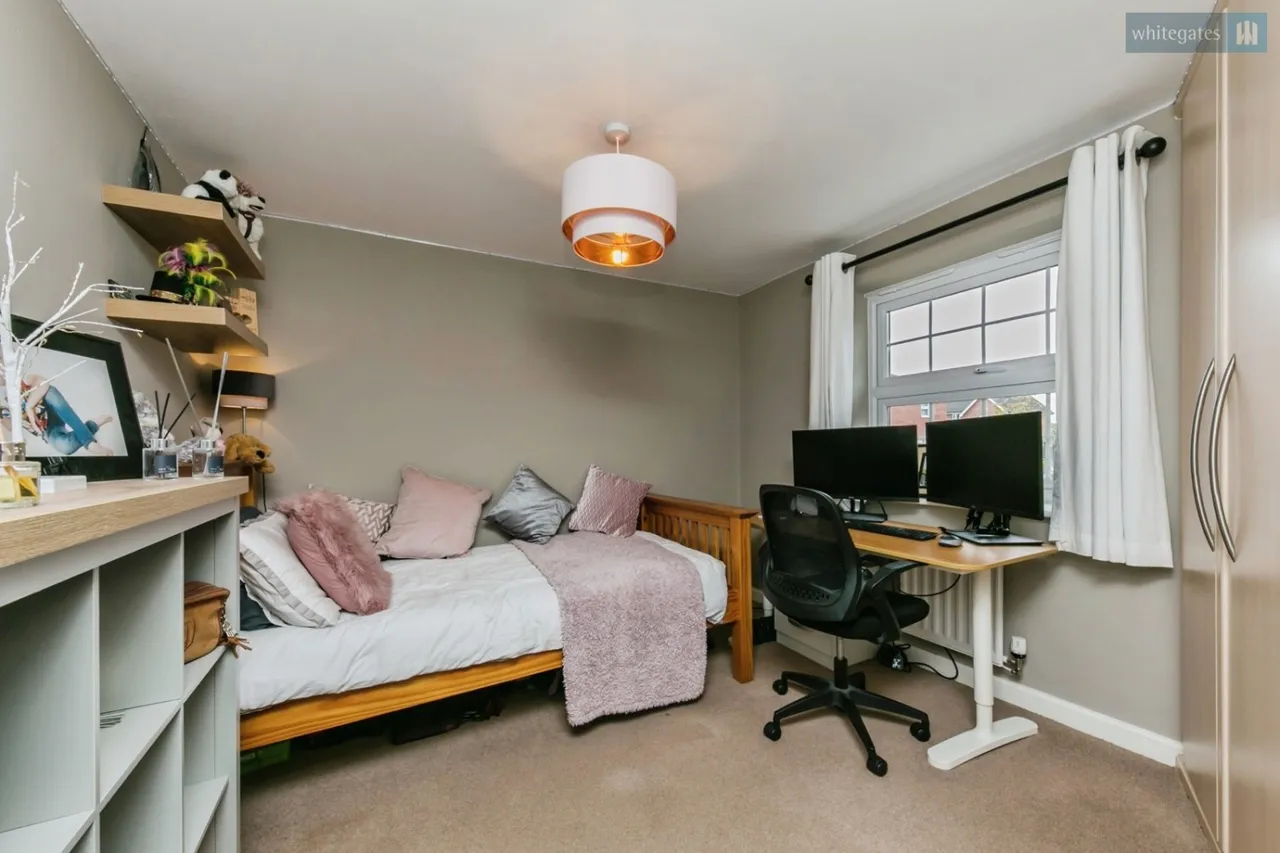 Maureen Campbell Drive, Weston, CW2, photo 13