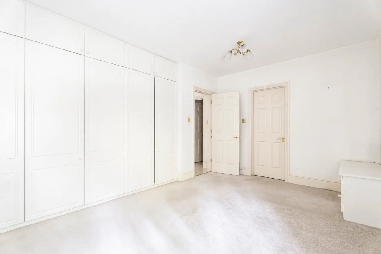 Uxbridge Road, Stanmore, HA7, photo 10