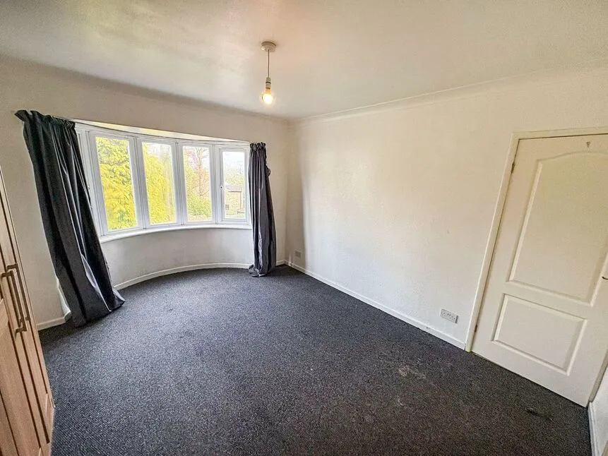 Broomfield Road, Fixby, HD2, photo 17