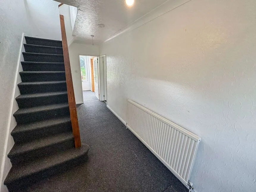 Broomfield Road, Fixby, HD2, photo 14