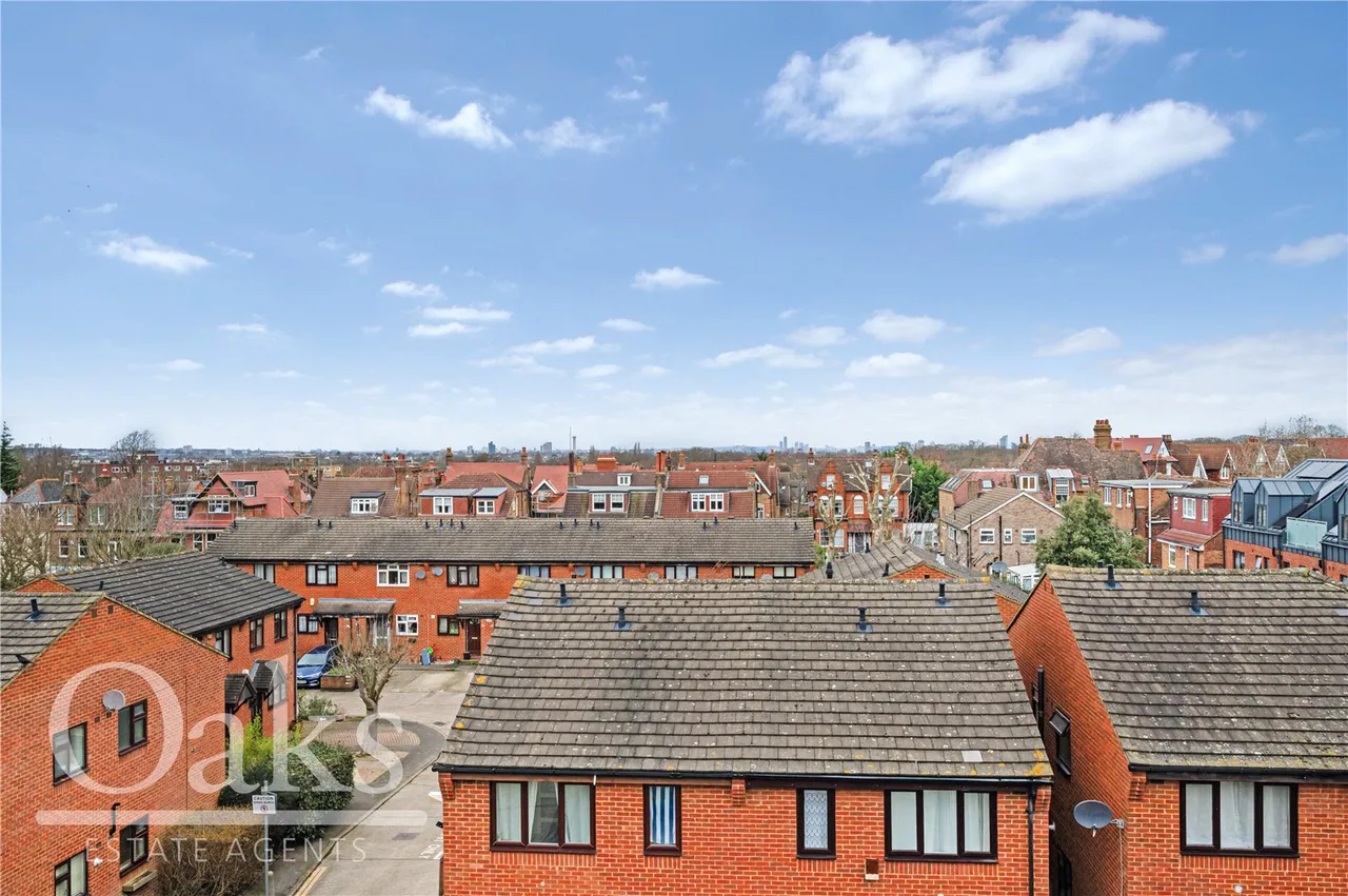 Campbell Close, Streatham, SW16, photo 8