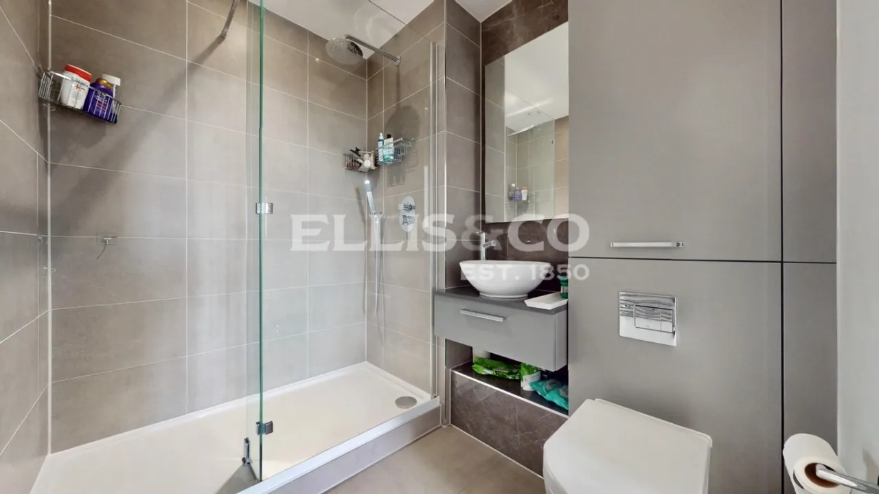 Bakery Walk, Greenford, UB6, photo 17