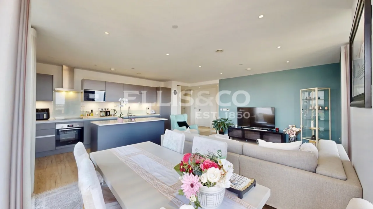 Bakery Walk, Greenford, UB6, photo 3